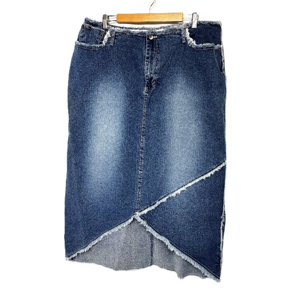 * Revolt Jeans High Low Patchwork Skirt w/ raw seams Size 22